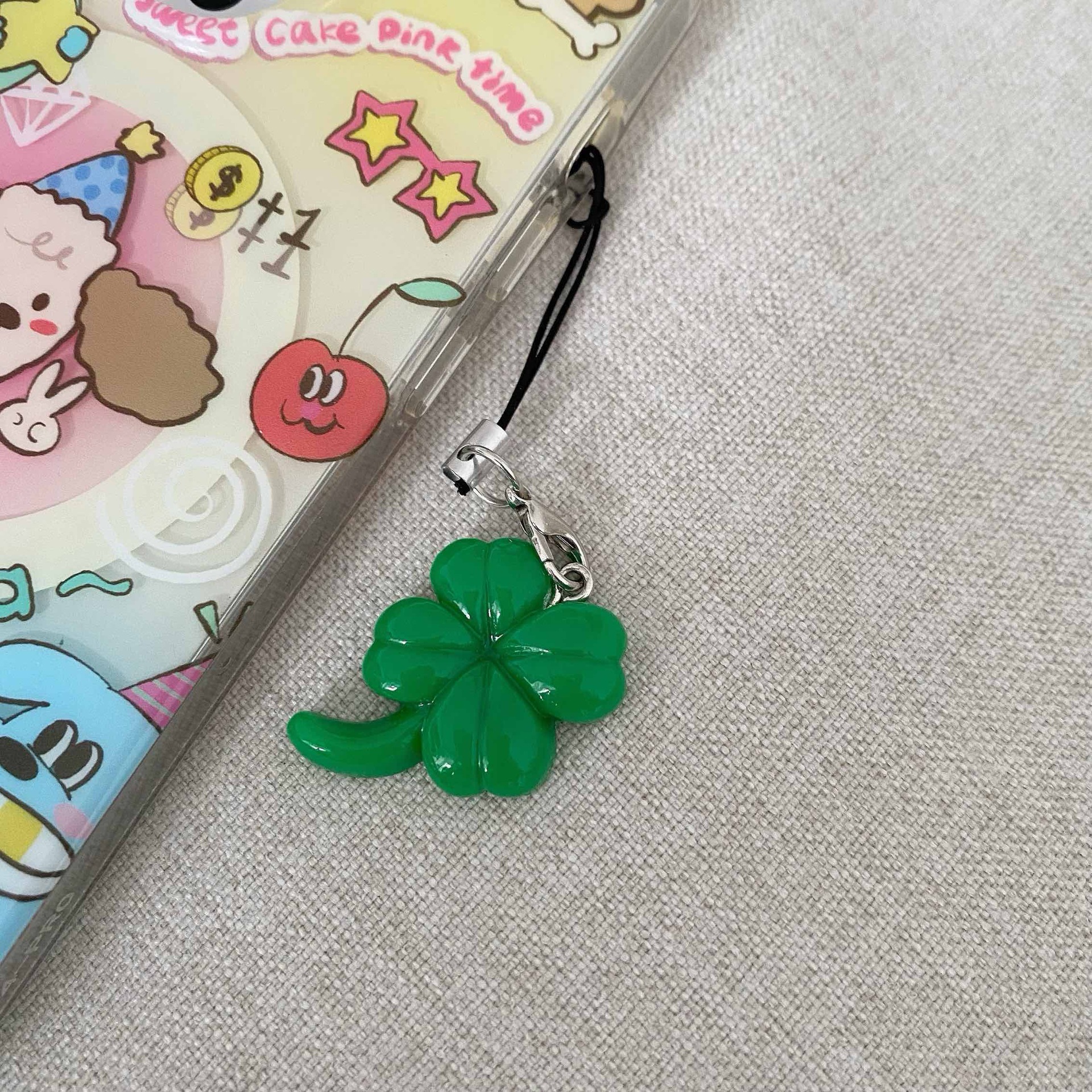 原創跨境 透明綠色四葉草手機鏈幸運四葉韓國眼淚女王ccd掛飾掛件