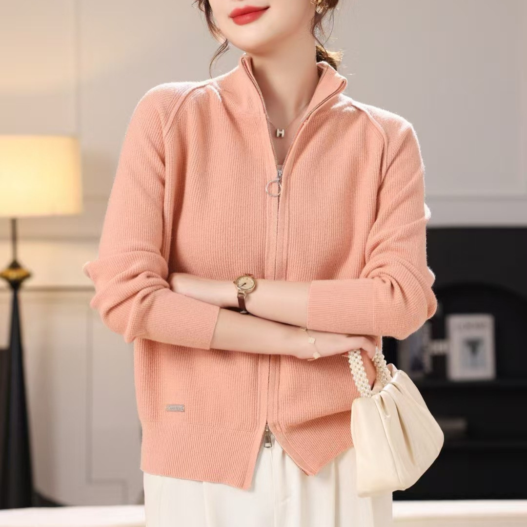autumn knitted long-sleeve with zipper