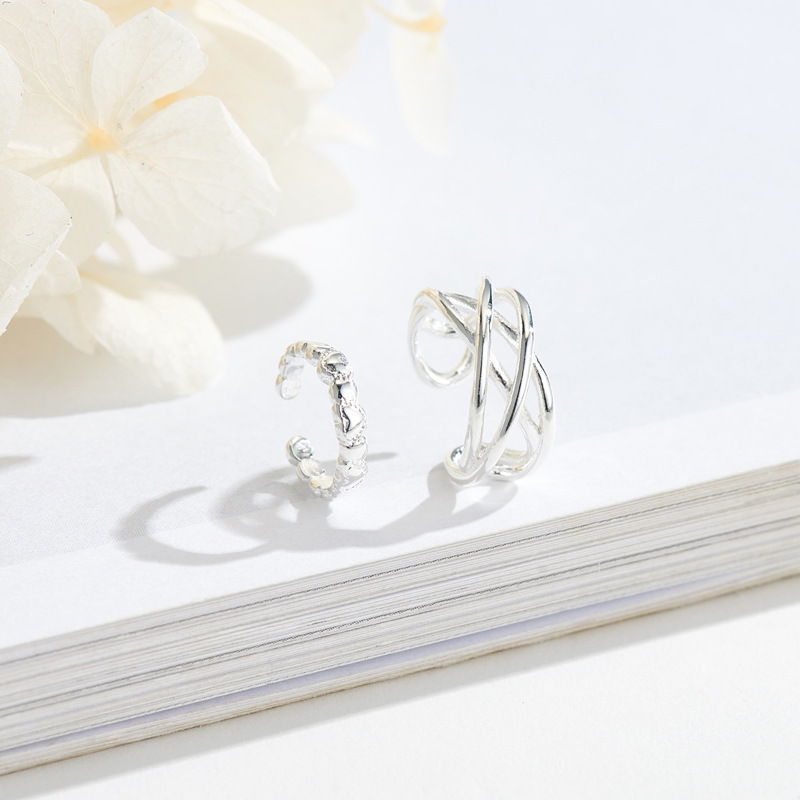 S925 pendientes de plata de ley estilo coreano de moda asimétrica en forma de corazón clip de oreja hueco sin oreja hebilla