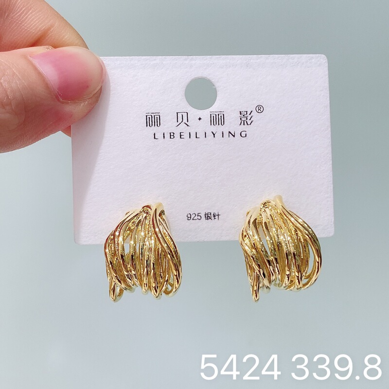 丽贝丽影欧美时尚大气重属个性冷淡风花朵几何耳环小众高级感耳饰|undefined