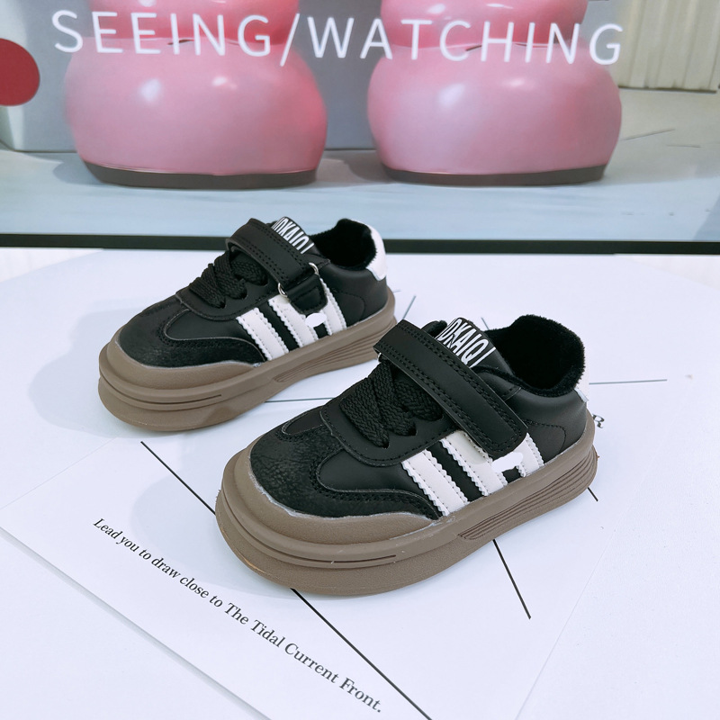 Tavola per bambini taglio basso, scarpe sportive per ragazze nuove autunno e inverno 2023, due suole morbide in cotone,_voghion.com