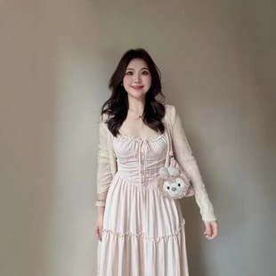 吊带连衣裙两件套