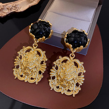 �й��L�F���U�ժ{���^�o�������AŮ�r���p�݌m͢������h�羳���l