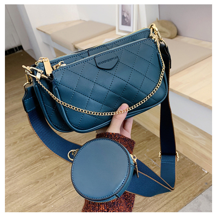 Fashion Three-in-one Chain Shoulder Messenger Small Square Bag Wholesale display picture 5