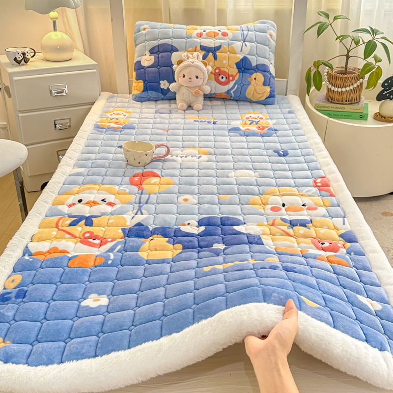 Colchón de terciopelo caliente de invierno de clase A materna y infantil colchón de terciopelo de leche colchón tatami dormitorio colchón de dormitorio