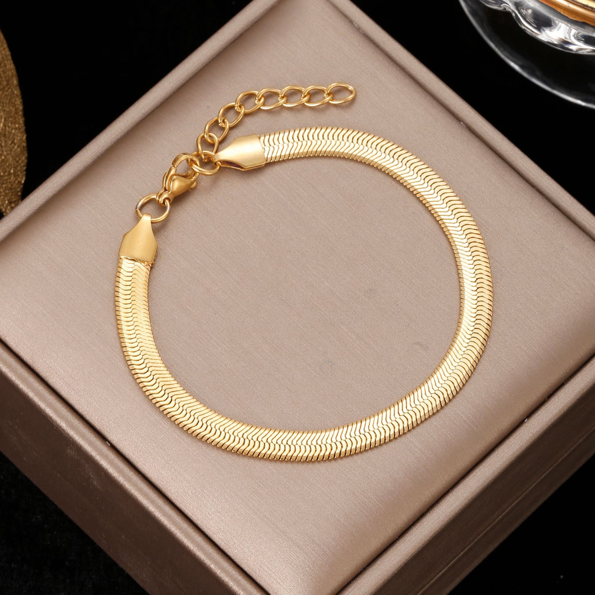 Women'S Gender Plating, Inlay Design Simple Style Geometric Stainless Steel Plating Inlay Artificial Pearls Bracelets