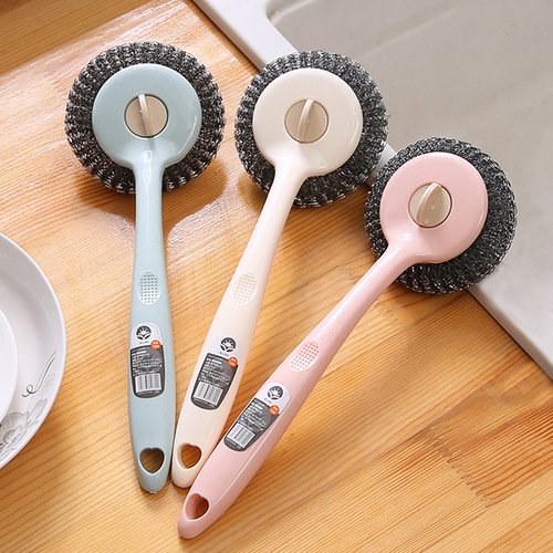 Household long-handled pot brush does not damage the pot, kitchen cleaning and pot washing with a brush to decontaminate dishes, steel wire ball brush pot artifact