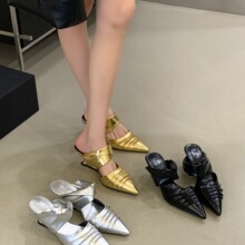 2026�W���OӋ���ް����^����Ь�僮����¸�����Ь�ļ��⴩��ɫ