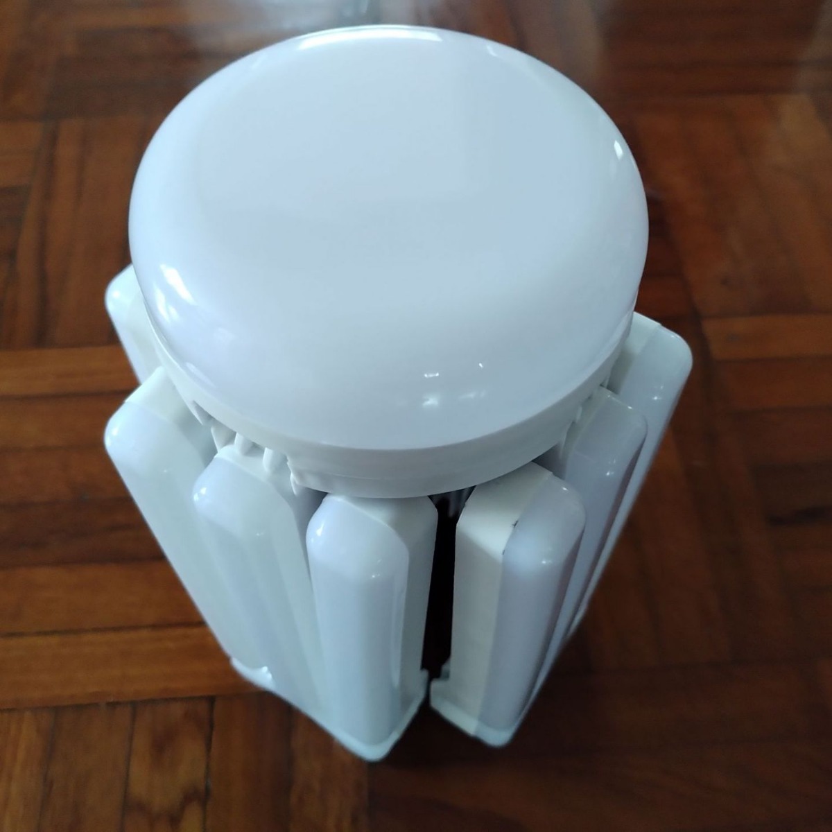 LED������������Ҷ�۵��ưٱ����͵�LED���ܵ������ӿڵƸ����ȵ�