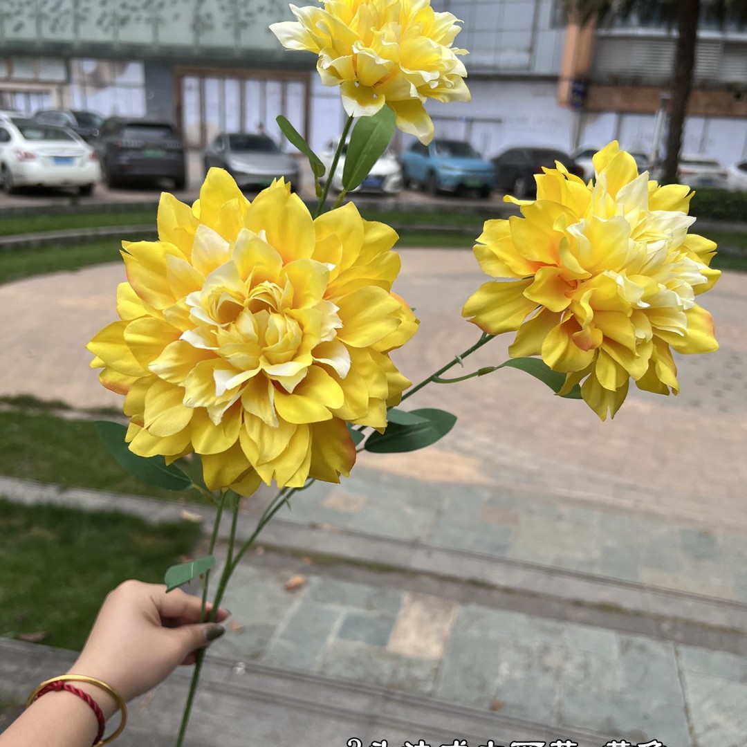 Nueva fábrica de flores artificiales de la boda amarillo leche amarillo limón amarillo fresco al aire libre Salón de la boda decoración flor falsa al por mayor