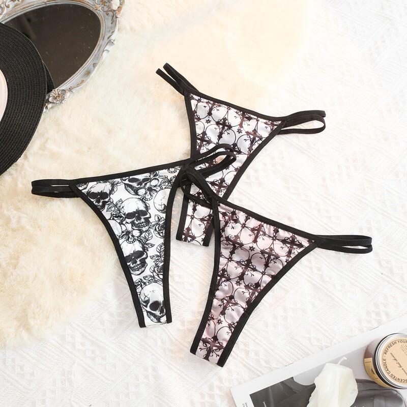 Women's Thin Strap Thong Low-Waist Sexy T-Pants Halloween Print Panties Thin Strap Seamless Cotton Crotch Wholesale 446