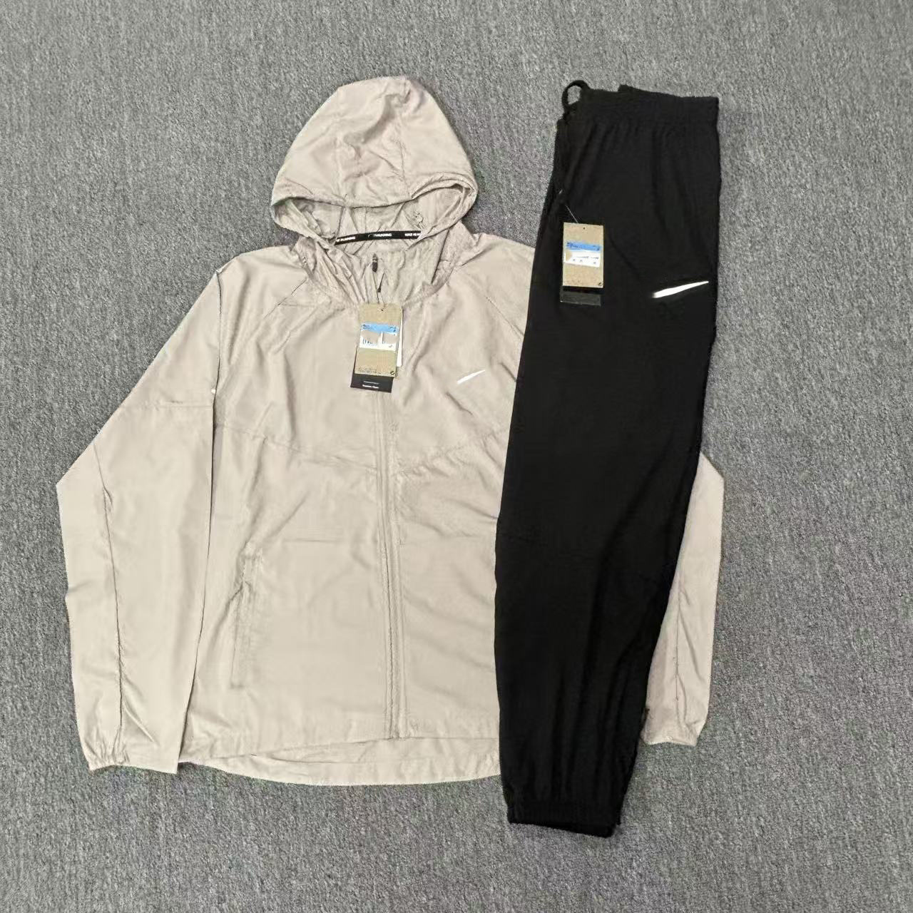 Nike Running Set 2-Piece Beige Black