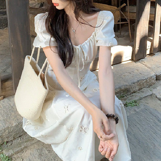 French Summer Gentle Square Collar Elegant Hollow Puff Sleeve Dress High-End Niche Waist Slimming Lace-Up Long Skirt