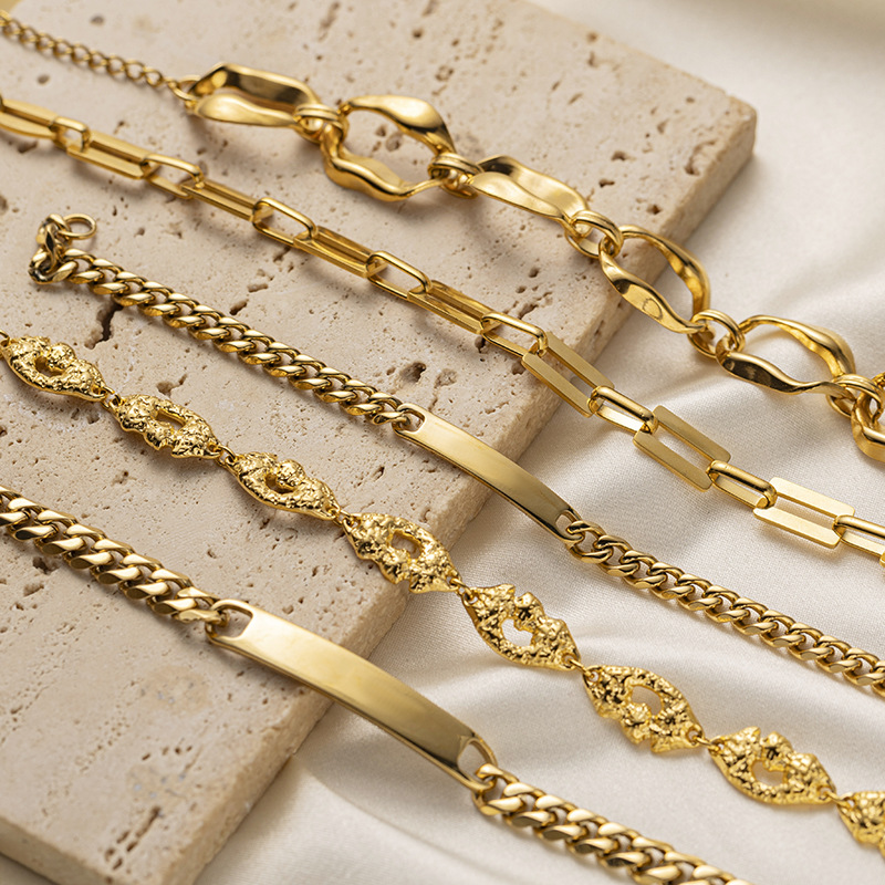 TENA Europa y América de moda 18 quilates de oro de acero inoxidable pulsera de mujeres transfronterizas de moda popular nueva superposición con joyas de mano