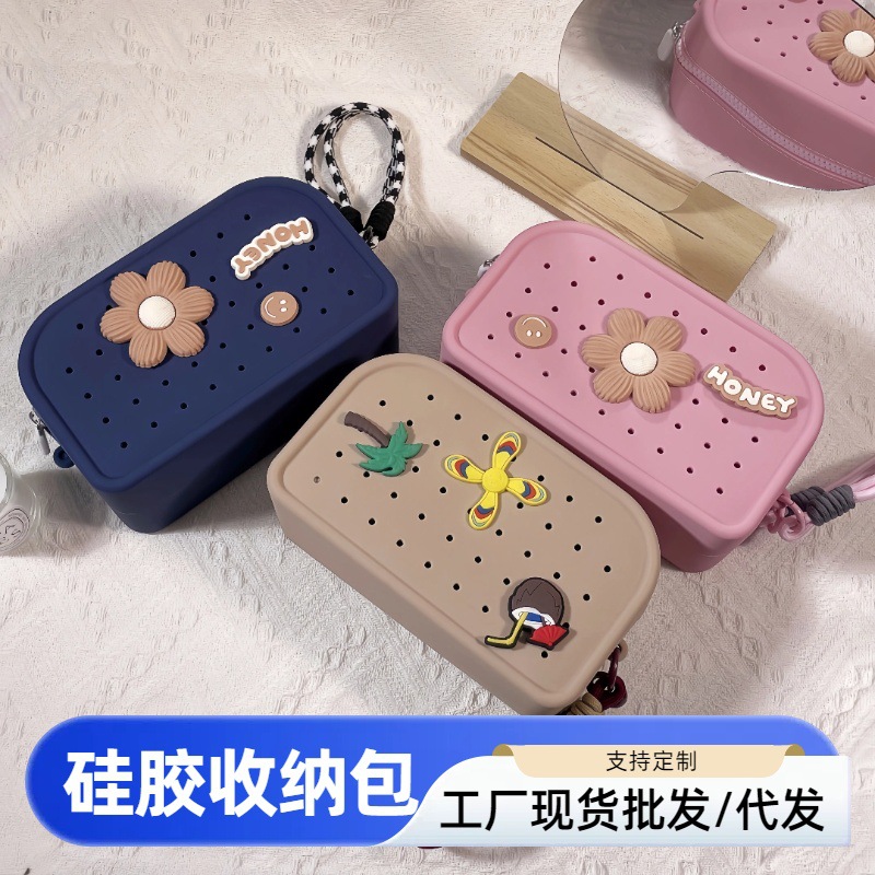 Nueva bolsa de silicona agujero portátil bolsa de silicona agujero adorable INS versión de agujero agujero bolsa de silicona DIY pieza bolsa de silicona