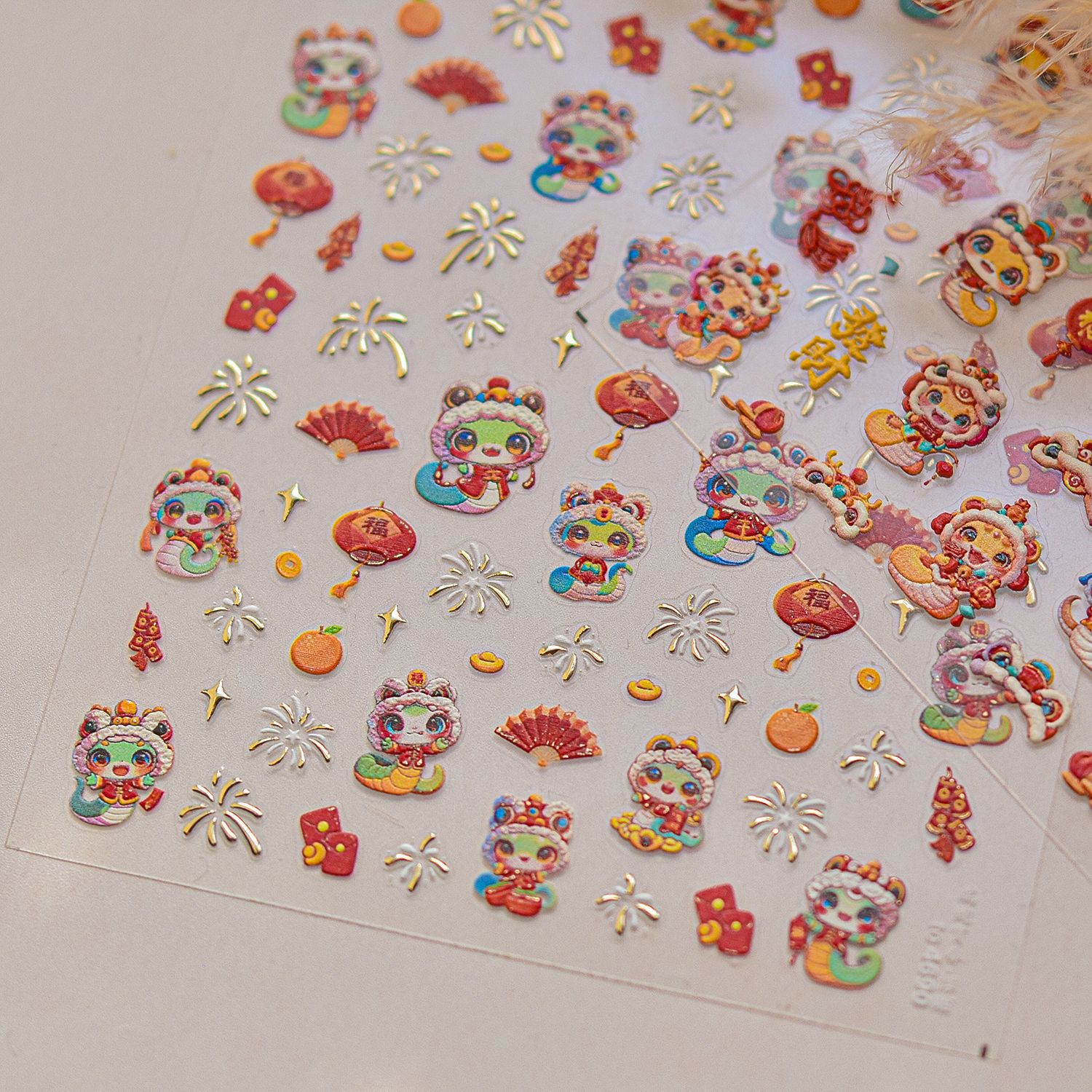 Nuevos pegatinas de uñas en relieve papelería pegatinas de uñas retro Rui Serpente He Chun pegatinas de uñas Año Nuevo del Festival de Primavera 2025