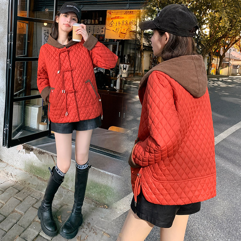 Chaqueta de algodón de plumón rombo transfronteriza para mujer corta 2024 otoño e invierno nuevo estilo chaqueta acolchada de algodón ligera chaqueta acolchada de algodón con capucha