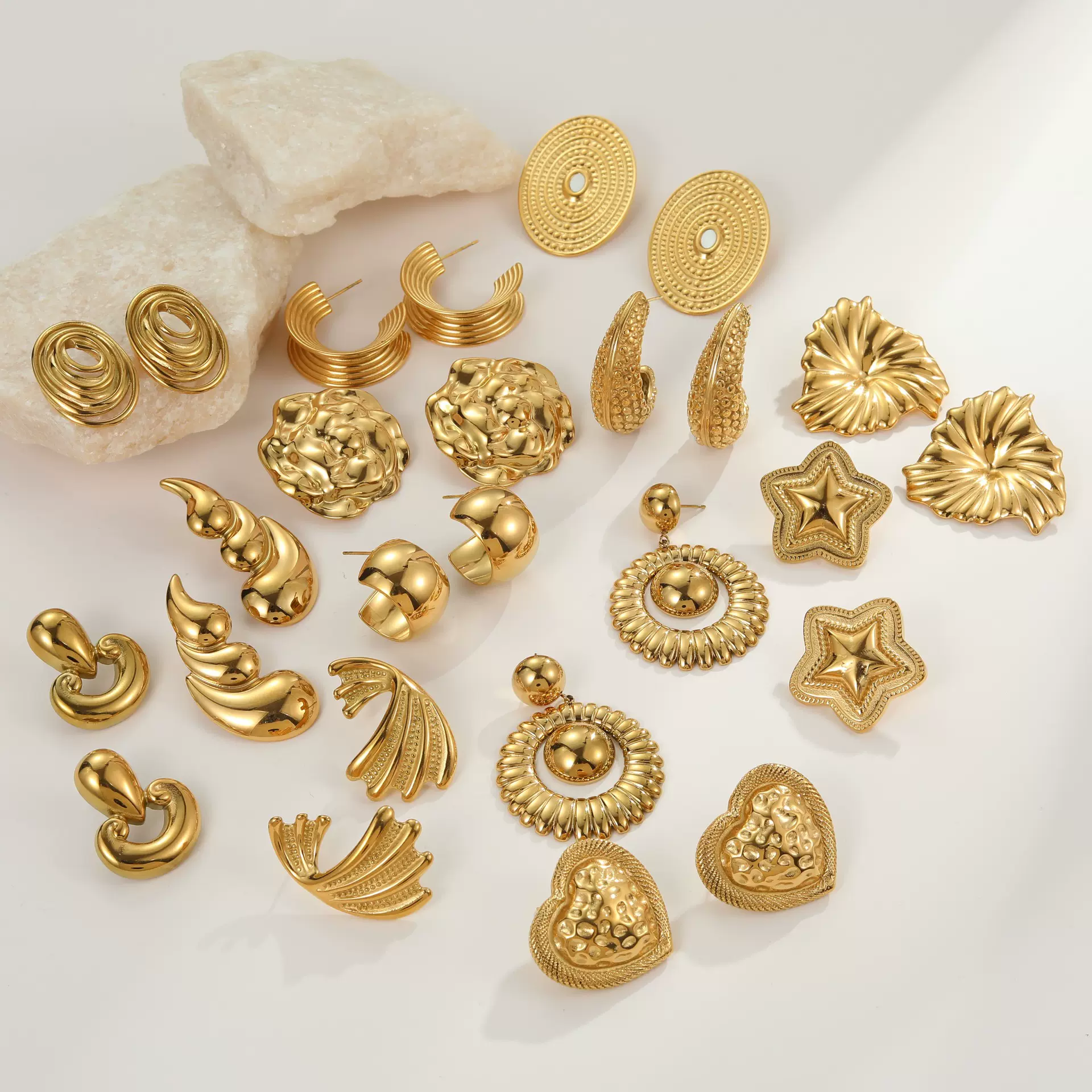 欧美ins夸张设计感钛钢耳环不掉色轻奢高级感跨境耳饰品工厂直销