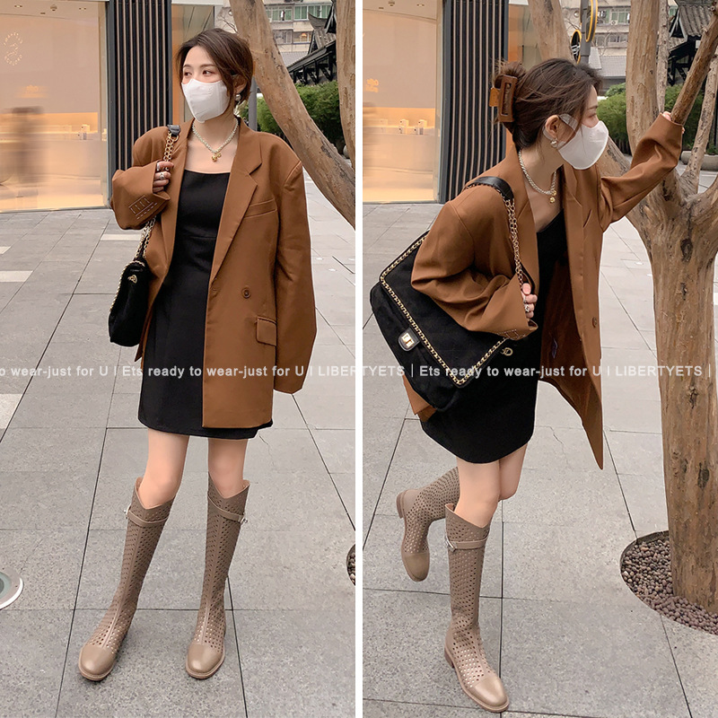 Boot nữ cổ cao lỗ rỗng dây thắt lưng khóa — Màu đen chi tiết 20