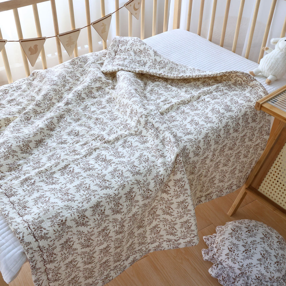 Baby quilt 100*100cm floral wrinkled yarn kindergarten blanket Korean version of cotton children's quilt generation