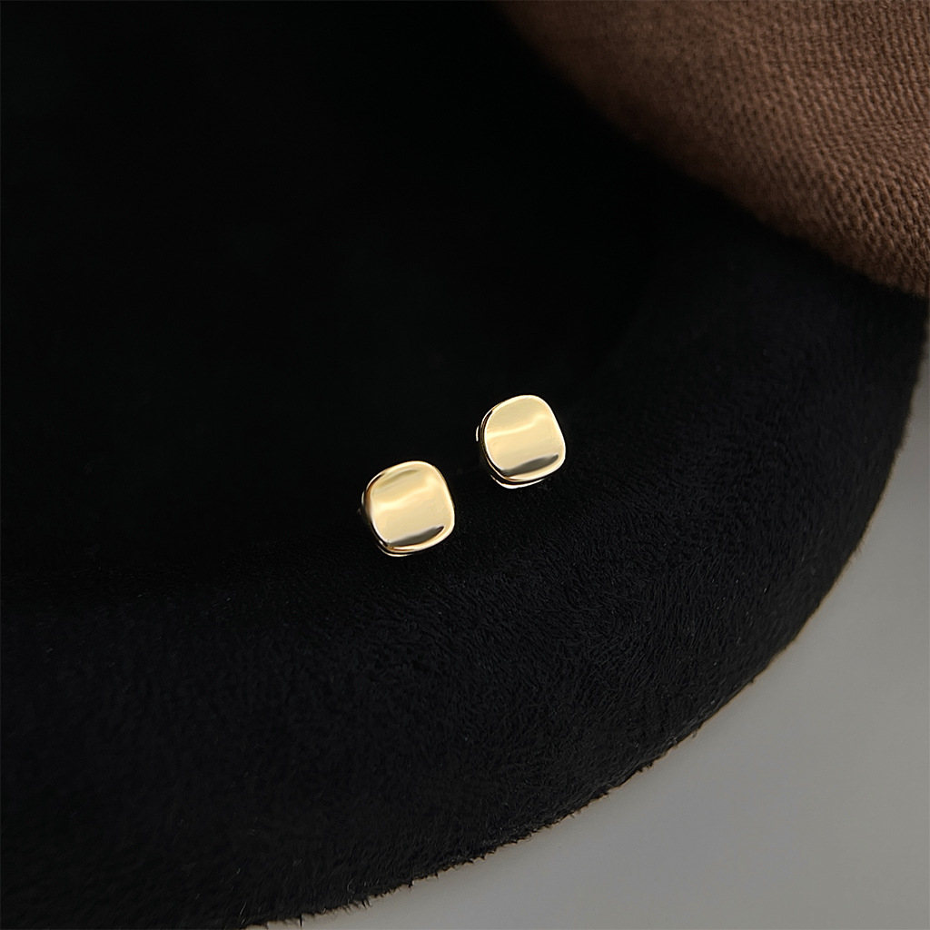 耳语3_0002_组 3 拷贝.jpg