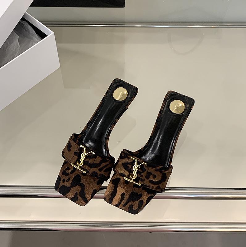 Sandals English Metal Buckle Outer Sandals 2025 Summer Square Toe Open Toe Fashion Stiletto High Heel Women's Sandals