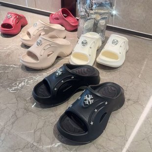 2025�¿�ʮ�ּ��T�һ����ЬŮ�ķ����͹Ł��Ļ������⴩�����Ь