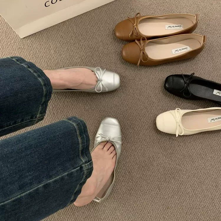 Серебряные туфли бабушки на мягкой подошве из мягкой кожи в сказочном стиле с юбкой, балетки без шнуровки, нежные вечерние туфли