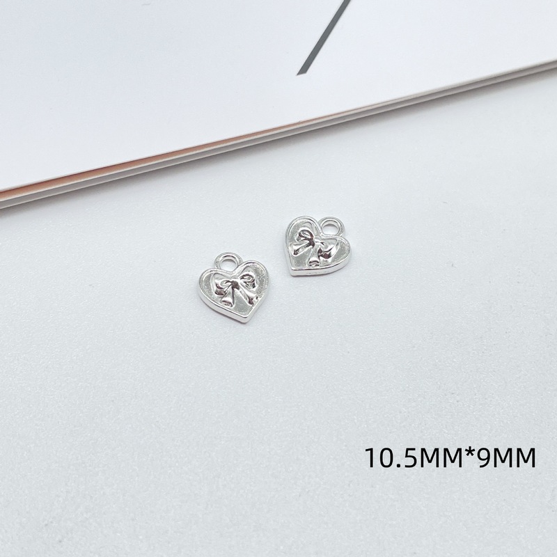 新しい電気メッキブライトシルバーリボンレター愛合金パッチペンダント diy ヘアピンブレスレットイヤリングアクセサリー|undefined