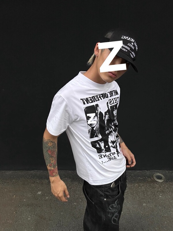 American Retro Rolling Stones Character Print Short-Sleeved T-Shirt for Men and Women, Ins Couple Tops, White and Black, Loose Fit American Retro Rolling Stones Character Print Short-Sleeved T-Shirt for Men and Women, Ins Couple Tops, White and Black, Loose Fit