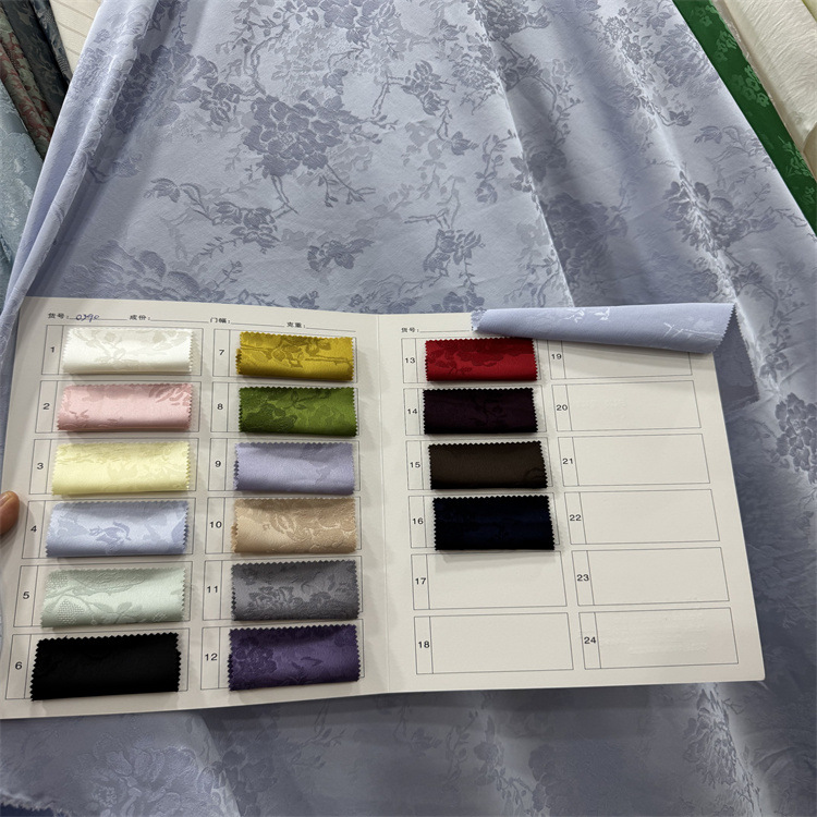 新中式国风提花面料140克花与藤肌理感旗袍连衣裙上衣服装布料