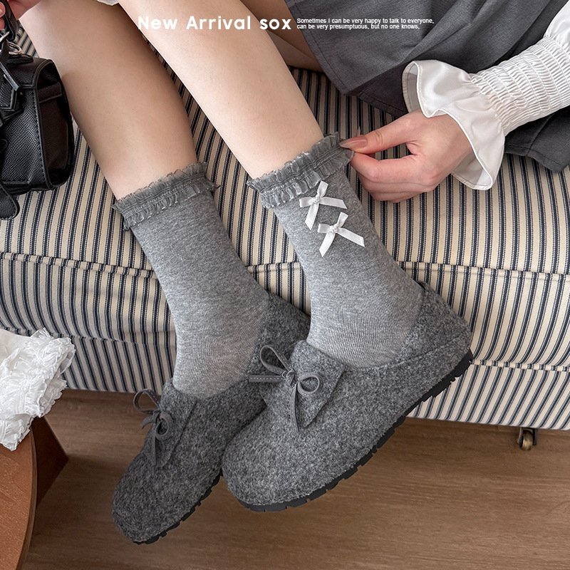 Botas todavía algodón miu calcetines primavera y verano montón de calcetines encaje arco encaje tubo medio ballet viento primavera y otoño lolita algodón