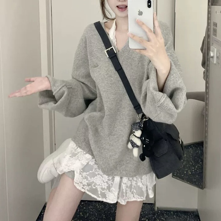Retro colored long sweater, knitted jacket, V-neckline