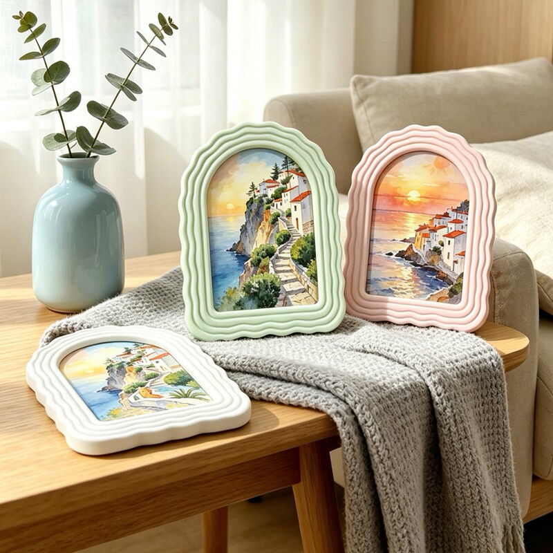 Cross-border best-selling cream-style arched photo frame for office desktop, wedding display, simple photo frame