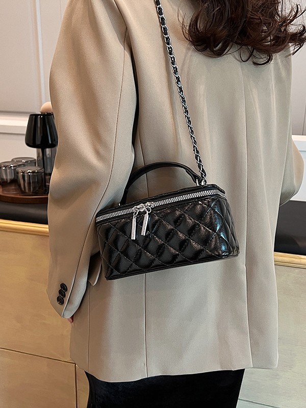 Bolso de mano de alta sensación para mujeres 2026 nuevo nicho bolso de caja de lujo ligero cadena de diamante bolso de hombro image 1