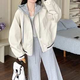 假两件拼接连帽棒球服外套女2025开春新款小个子超火减龄休闲卫衣