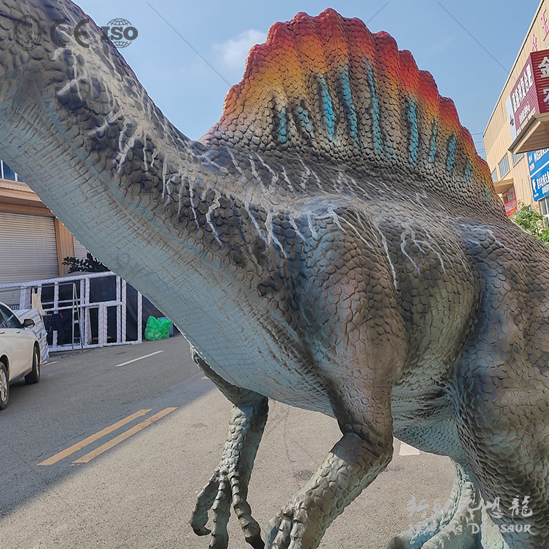 Nuevo dinosaurio de simulación a gran escala T. rex Dinosaurio eléctrico llamado modelo de movimiento del parque de atracciones del paisaje modelo de triceratosaurio