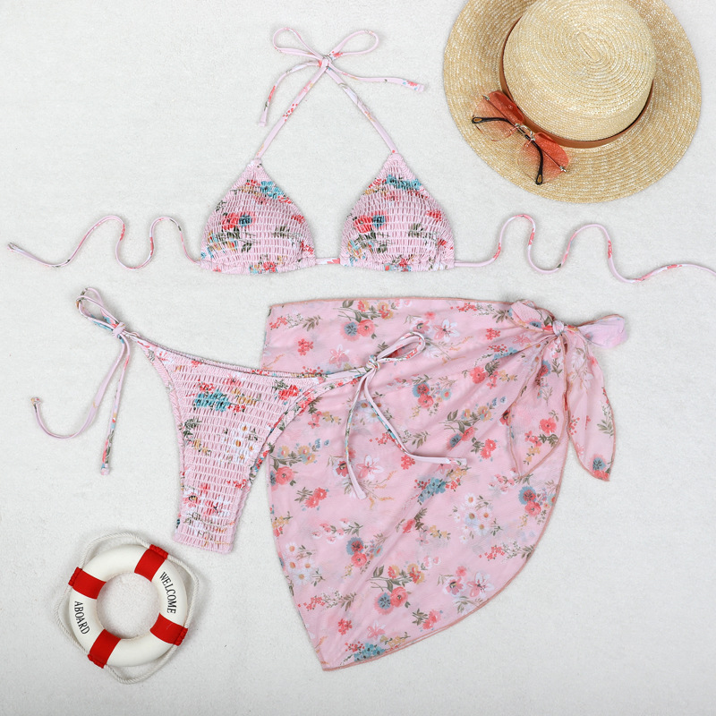 36g Weight Sleeveless Sleeve Length Polyester Fabric Type 3 Pieces Set Quantity Beach, Swimming Occasion Halter Neck Neckline Slim Fit Type Ditsy Floral Pattern Women's Gender Sexy Style Women's Sexy Ditsy Floral 3 Pieces Set Bikinis Swimwear 33