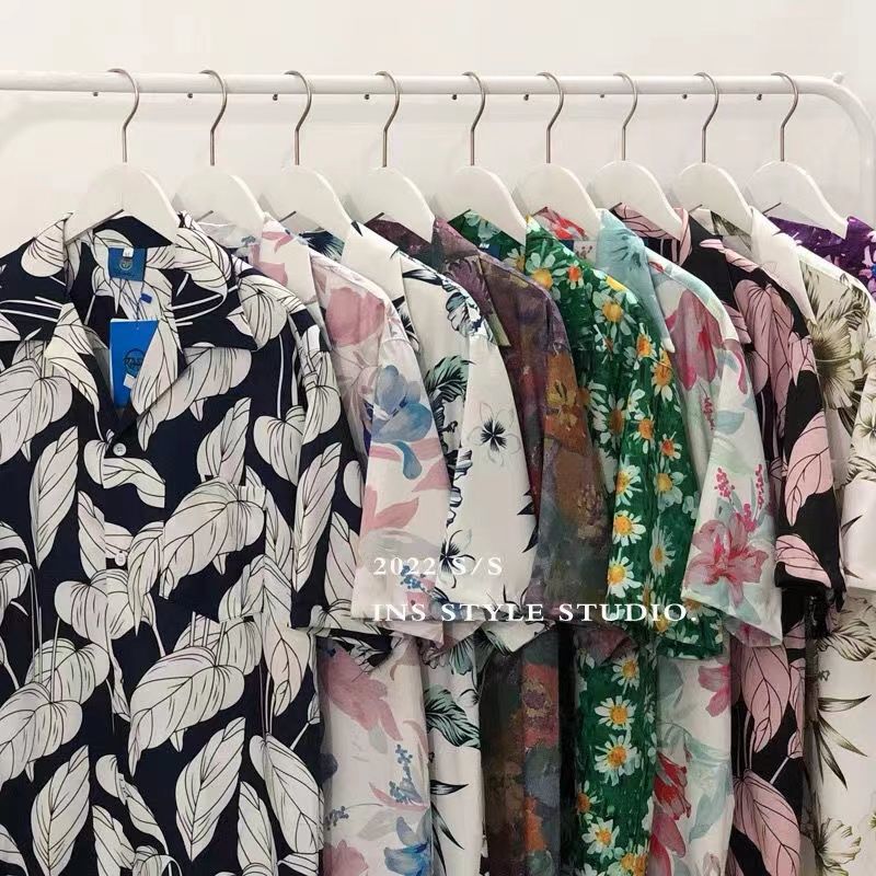 Summer Thai Cuban Collar Fresh Flower Shirt Men's Hong Kong Style Vintage Phuket Beach Loose Short Sleeve Shirt for Couple