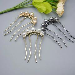 蝶のヘアピンu型のヘアアクセサリー