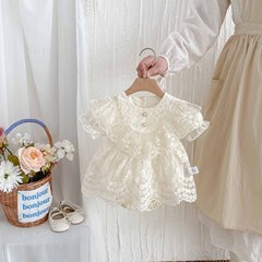 ベビー服のお尻の服の夏の女の子の甘い王女のハーレムのワンピースの新生児のワンピースの綿