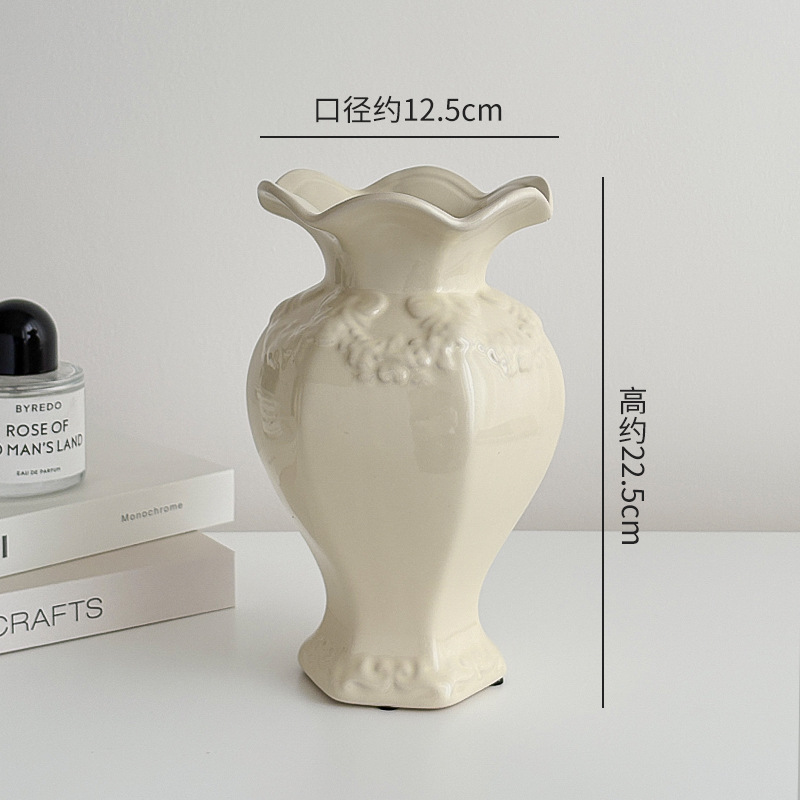 매장에서 가장 인기있는 엠보싱 [라지 크림 컬러]