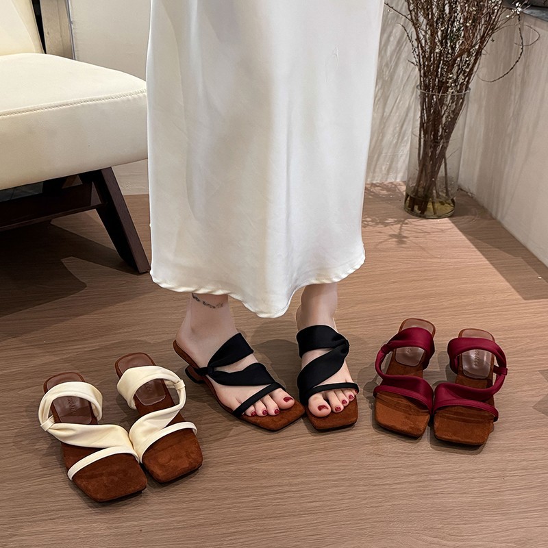 Piel de vaca ~ Sandalias retro de punta abierta de tacón de cuña para mujer verano 2025 nuevo diseño de nicho tacones de tacón en forma