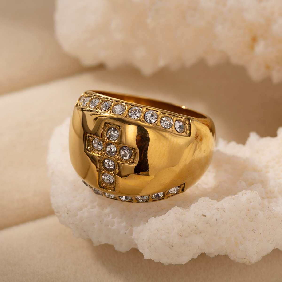 Anillo de acero inoxidable TENA, lujo ligero, nicho, moda, anillo de zircon, joyas transfronterizas.