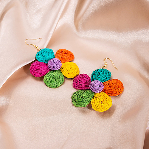 Raffia exaggerated flower ear hooks, personalized sweet color matching garland niche earrings, trendy hand-woven earrings