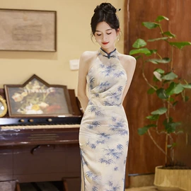 旗袍;马面裙;披肩