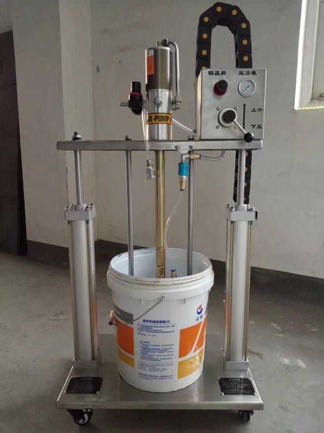 Máquina de inyección de grasa cuantitativa neumática doble columna de refuerzo cuantitativo de mantequilla de alta viscosidad refuerzo de mantequilla pistola de mantequilla neumática