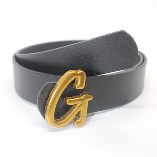 �¿�G��ĸ�۰ٴ�������ɫƤ��Ů�����r�г�ʿ�͹�ţ��ѝ�������l