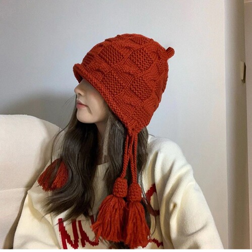Japanese-style versatile new year autumn winter warm handmade woolen knitted hat with ear flaps and tassels, beanie hat
