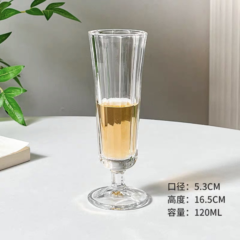 투명 트럼펫 컵